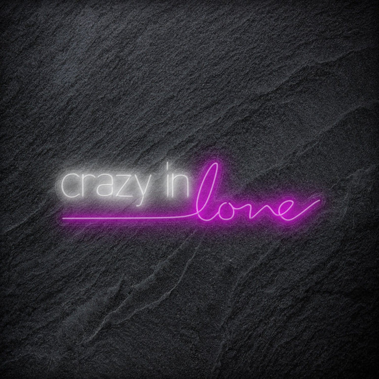 "Crazy In Love" LED Neonschild - NEONEVERGLOW
