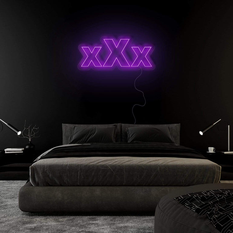 "xXx" LED Neonschild Sign Schriftzug - NEONEVERGLOW