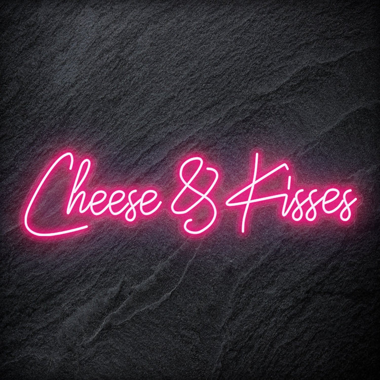 " Cheese & Kisses" LED Neon Schriftzug - NEONEVERGLOW