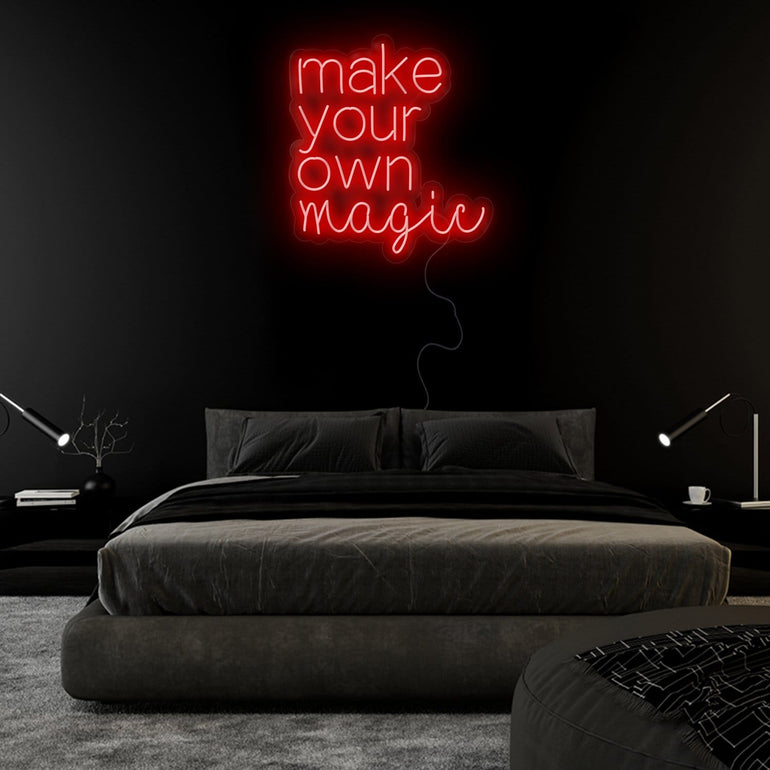 "Make Your Own Magic" LED Neon Sign Schriftzug - NEONEVERGLOW