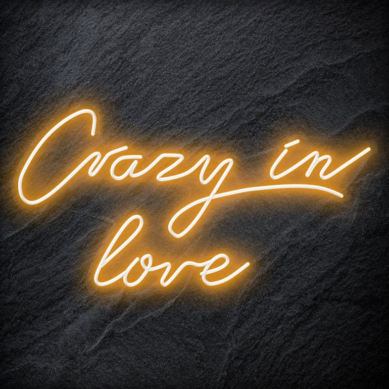 "Crazy In Love" LED Neon Sign Schriftzug - NEONEVERGLOW