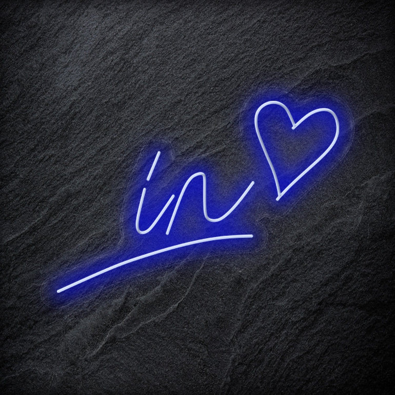" In Love" LED Neonschild - NEONEVERGLOW